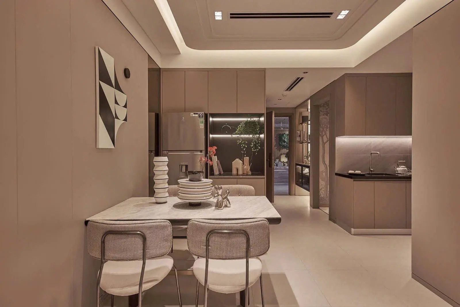 Nội thất căn hộ mẫu The Win City – thiết kế bếp và phòng ăn hiện đại